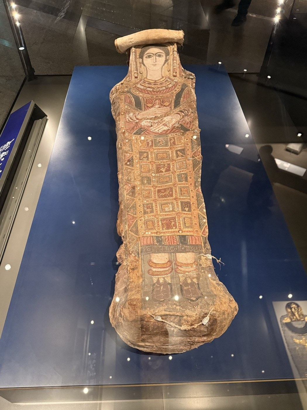 希腊罗马时期彩绘木乃伊，法尤姆肖像风格