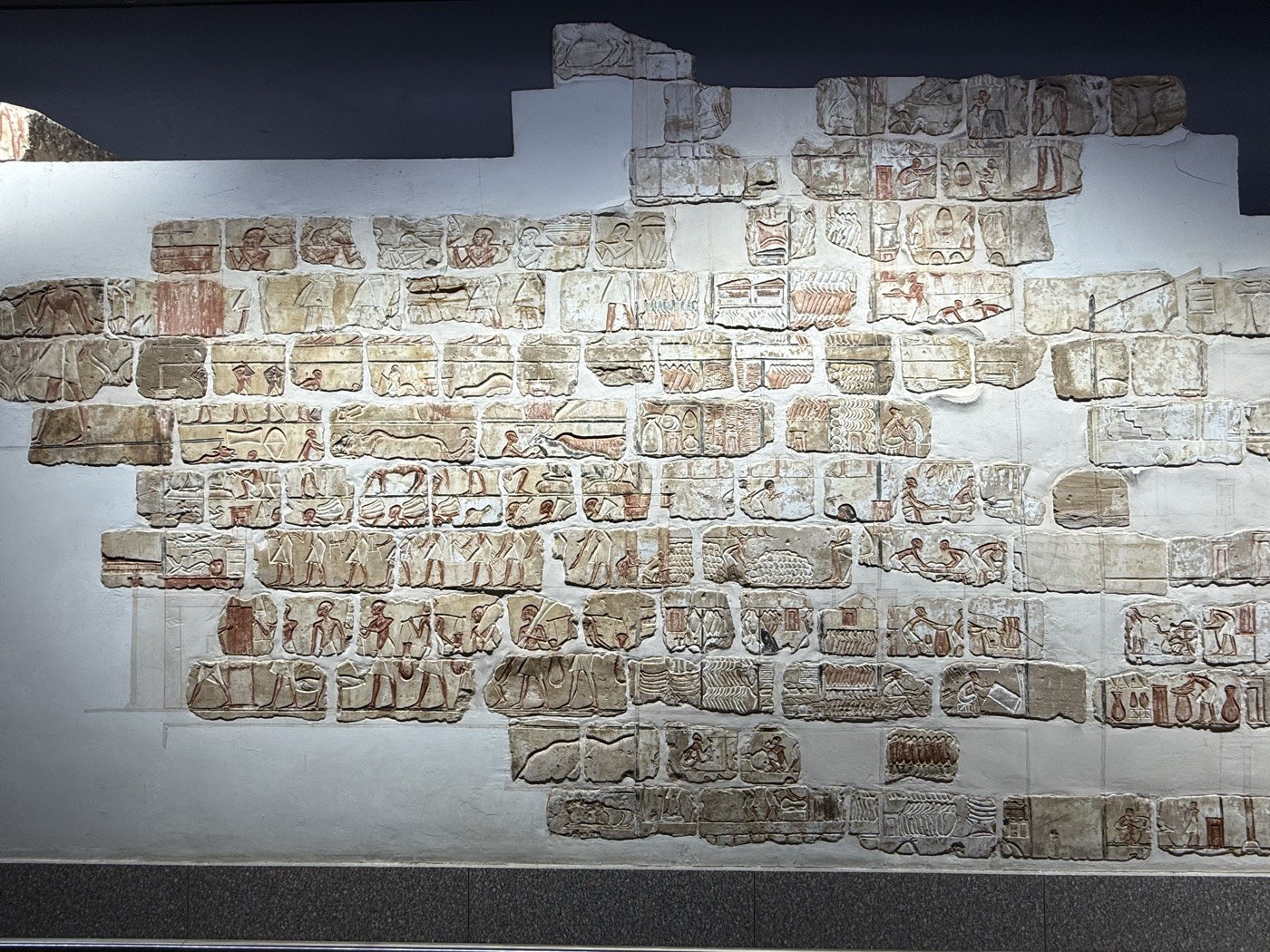 塔拉塔特浮雕墙